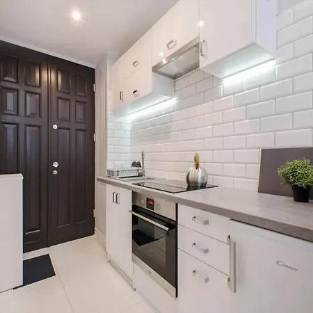 Flat Near Fabryczna Station Appartement