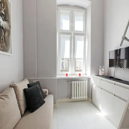 Flat Near Fabryczna Station *
